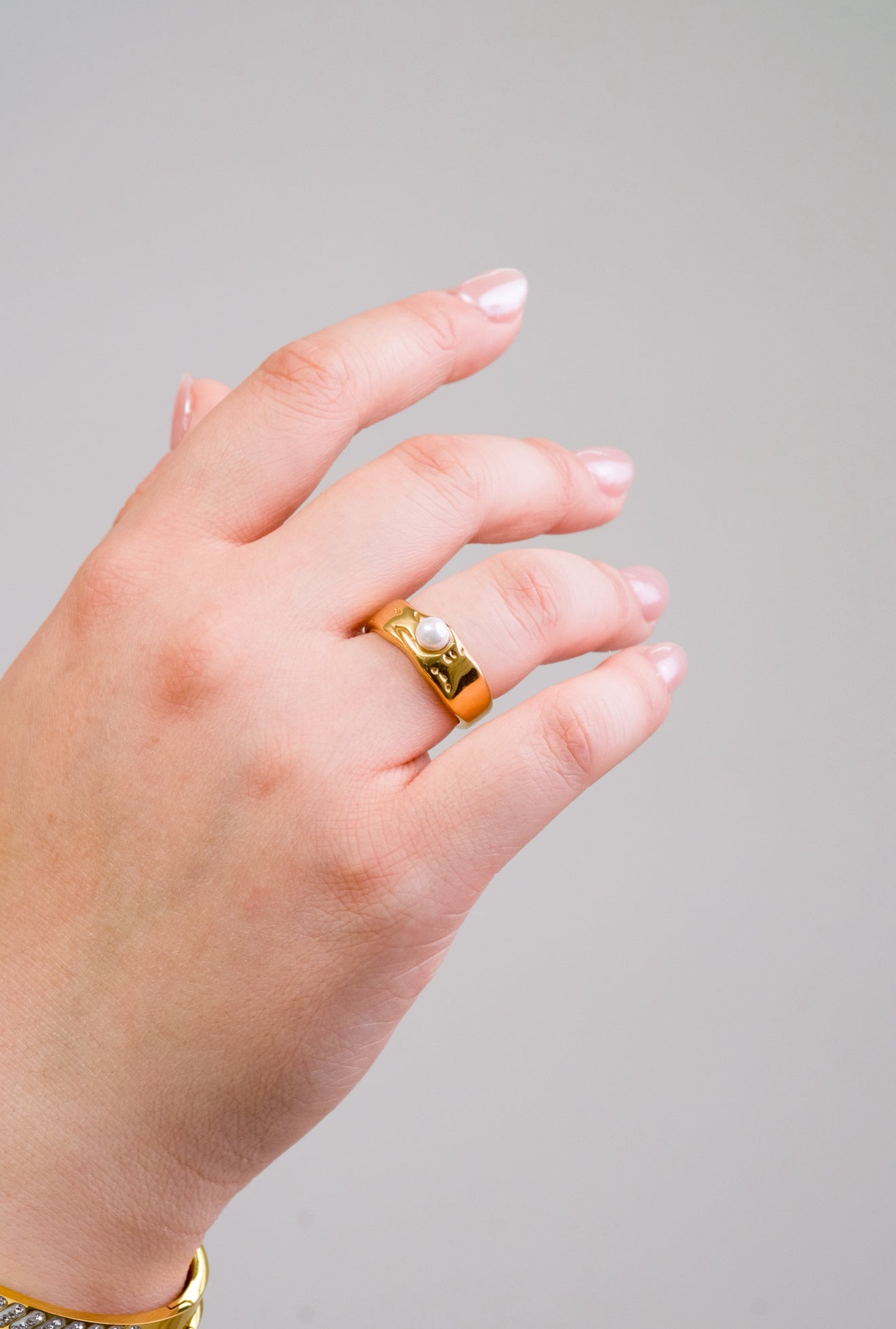 The Relic Pearl Ring