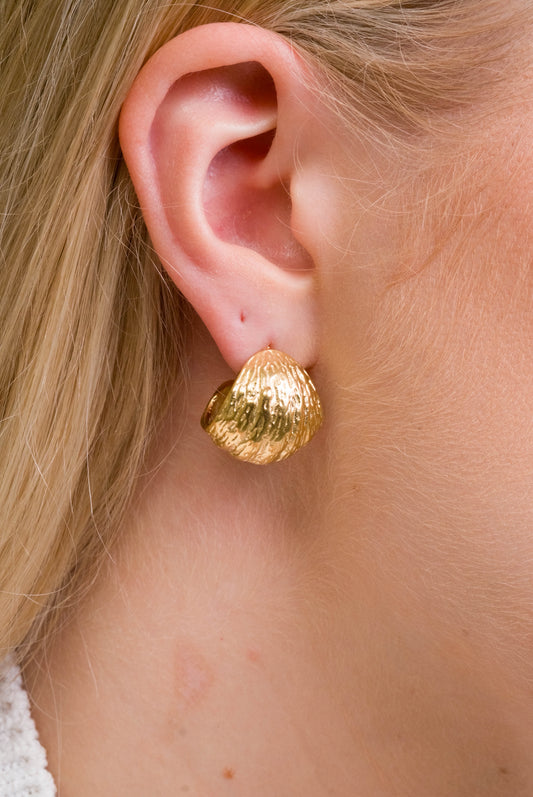 Molten Shell Studs