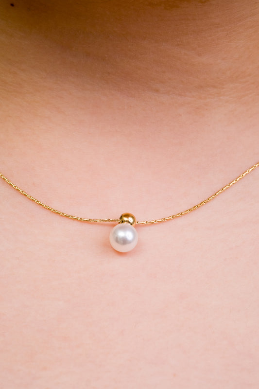 Eme Pearl Necklace