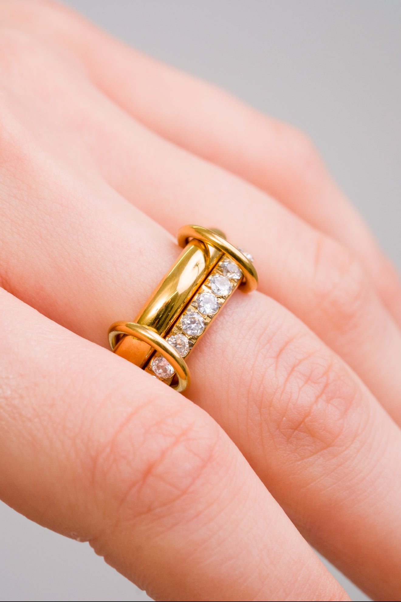 Éclat Knot Ring