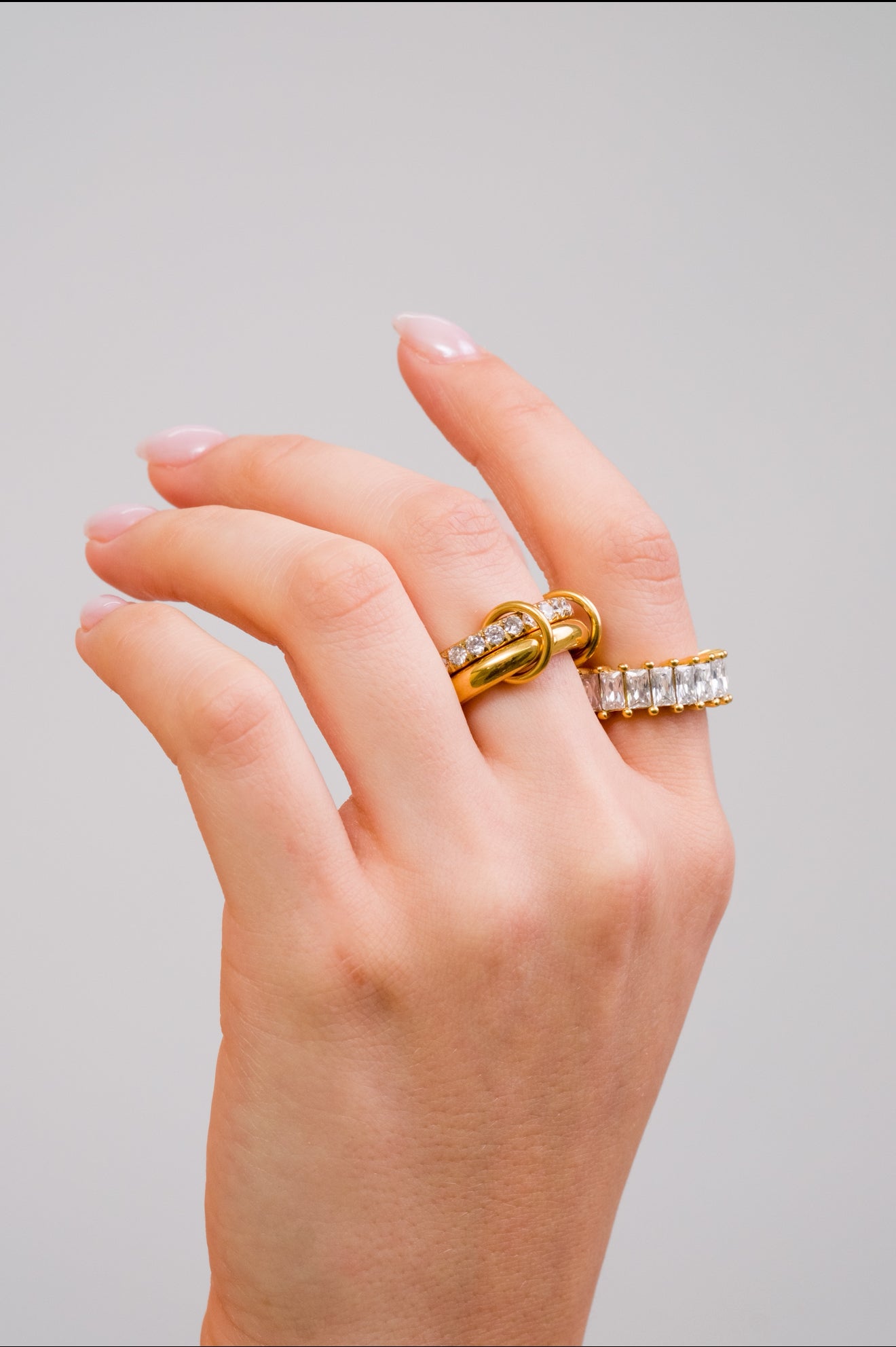 Éclat Knot Ring