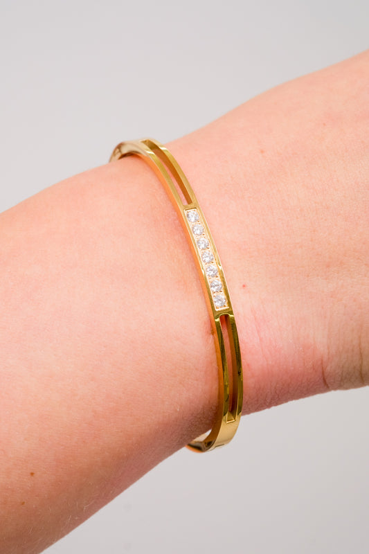 Floating Crystal Bracelet