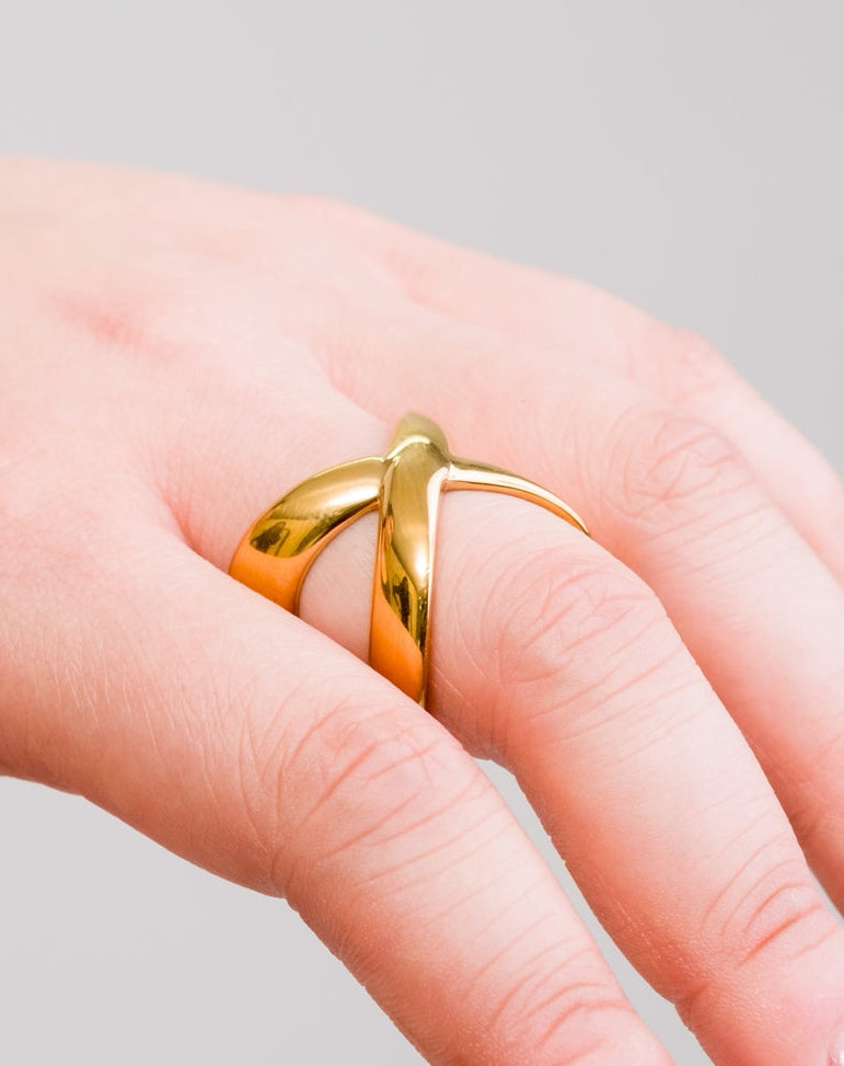 Crosswave Ring