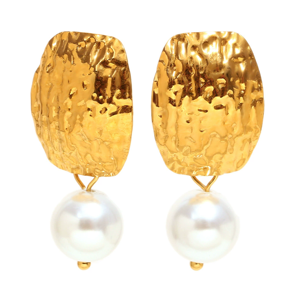 Graced Pearl Earrings